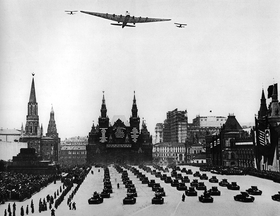 The ANT-20 over Moscow.