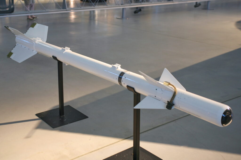 The K-13 missile was very basic.