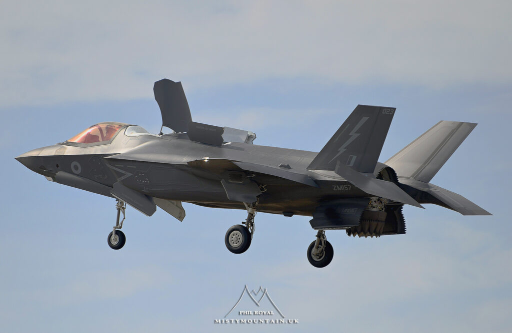 The F-35 in hover.