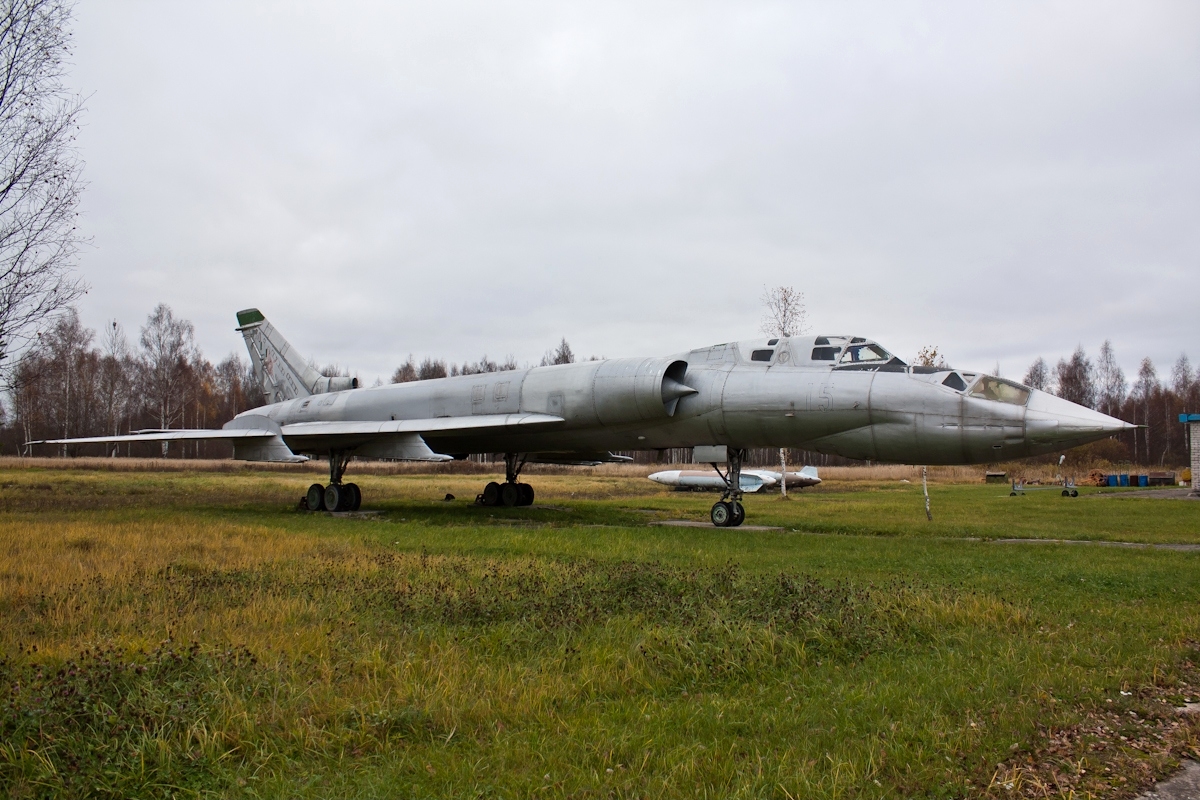 Tu-128 UT was a trainer version