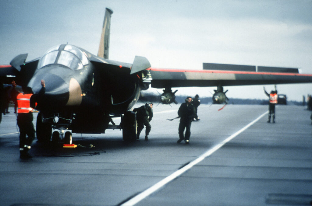 The F-111 saw combat use in Libya.