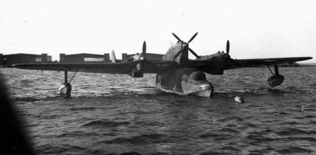 The BV 138 sat on the water.