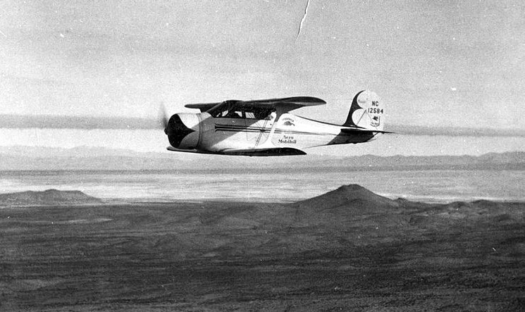 Model 17 in flight.