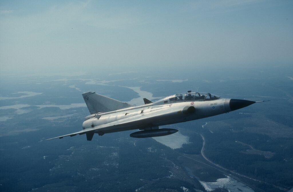 A twin seat Saab SK-35CS Draken.