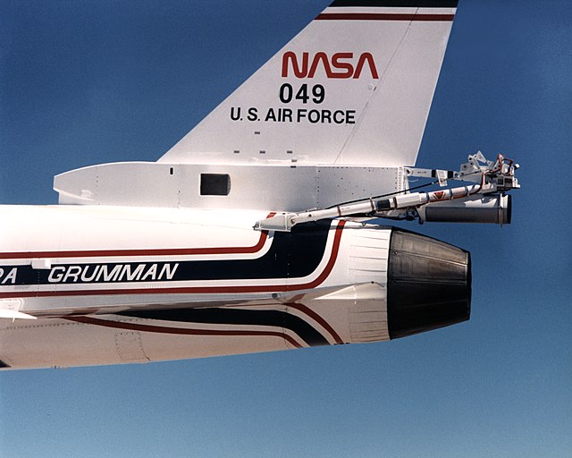 A close up of the spin parachute on the X-29.