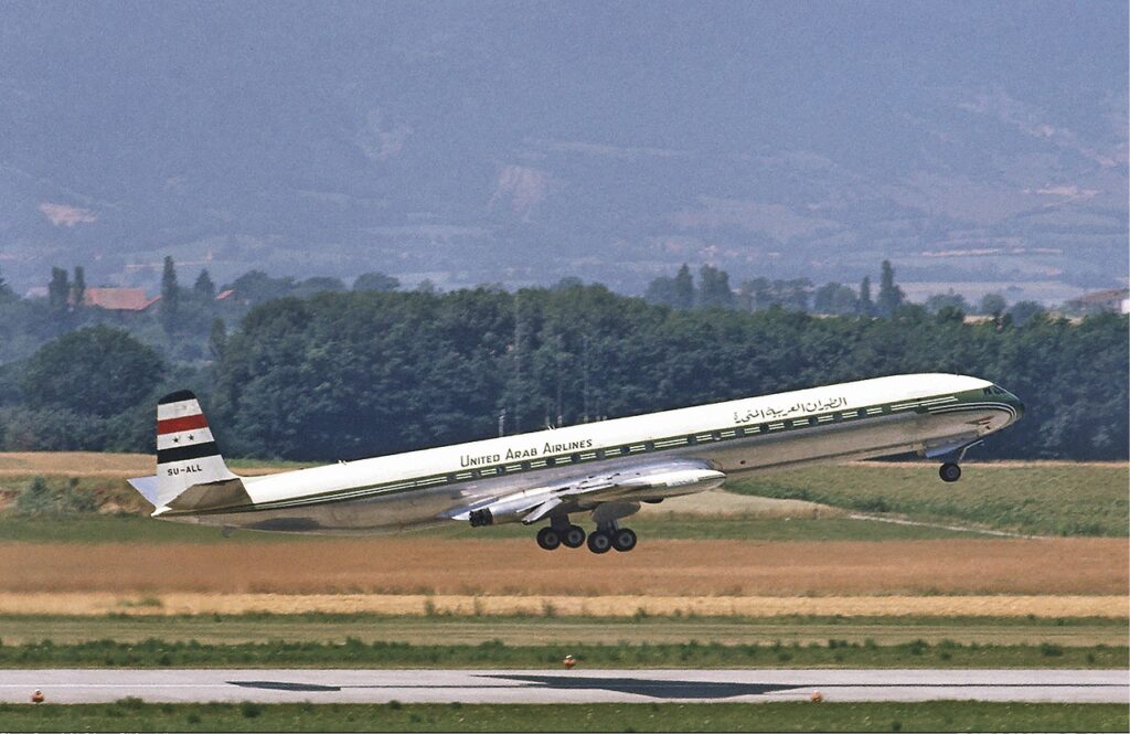 A United Arab Airlines Comet taking off. 