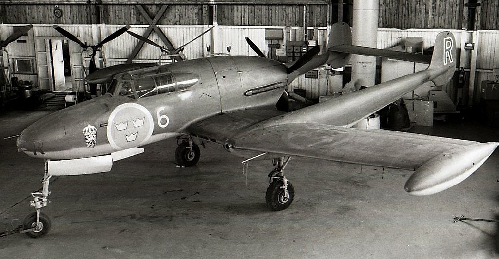 The Saab J-21.