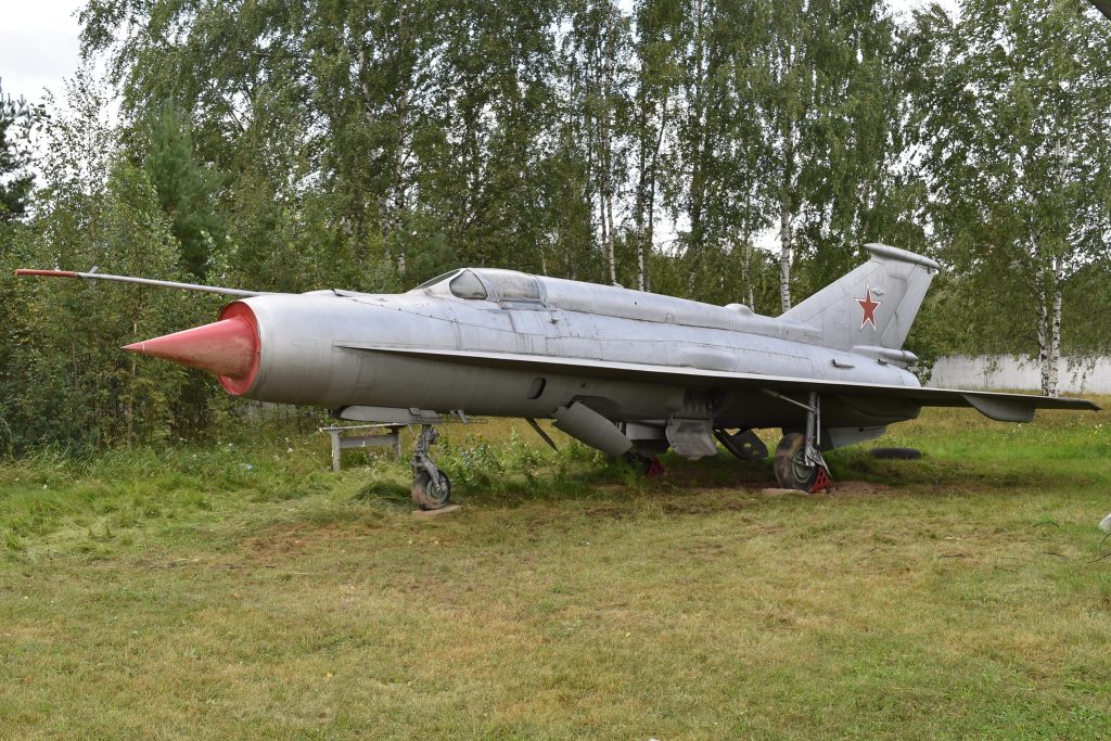 From certain angles, the Analog looks very similar to a standard MiG-21.