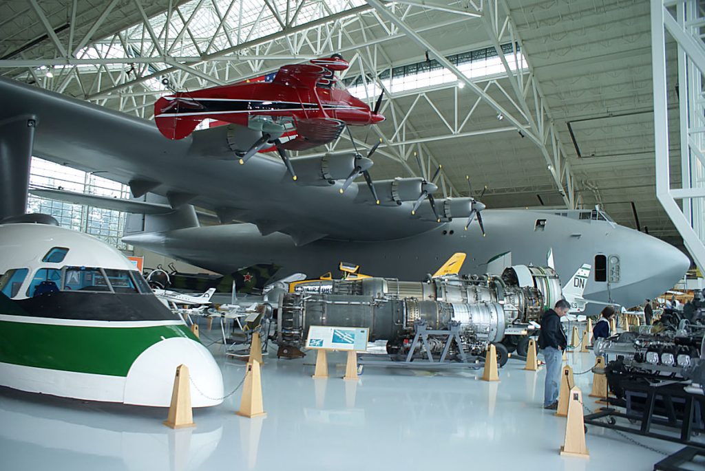 H-4 Hercules in the Evergreen Aviation Museum‎. 