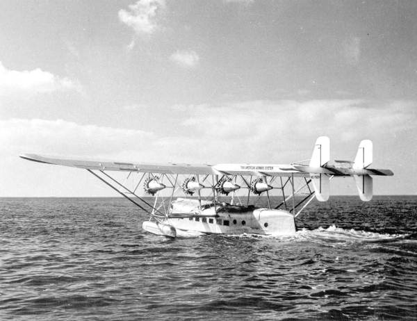 Flying boats were particularly popular before the Second World War. It isn't somthing we see often in the modern day.
